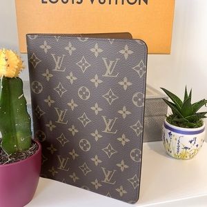 Louis Vuitton Agenda Cover